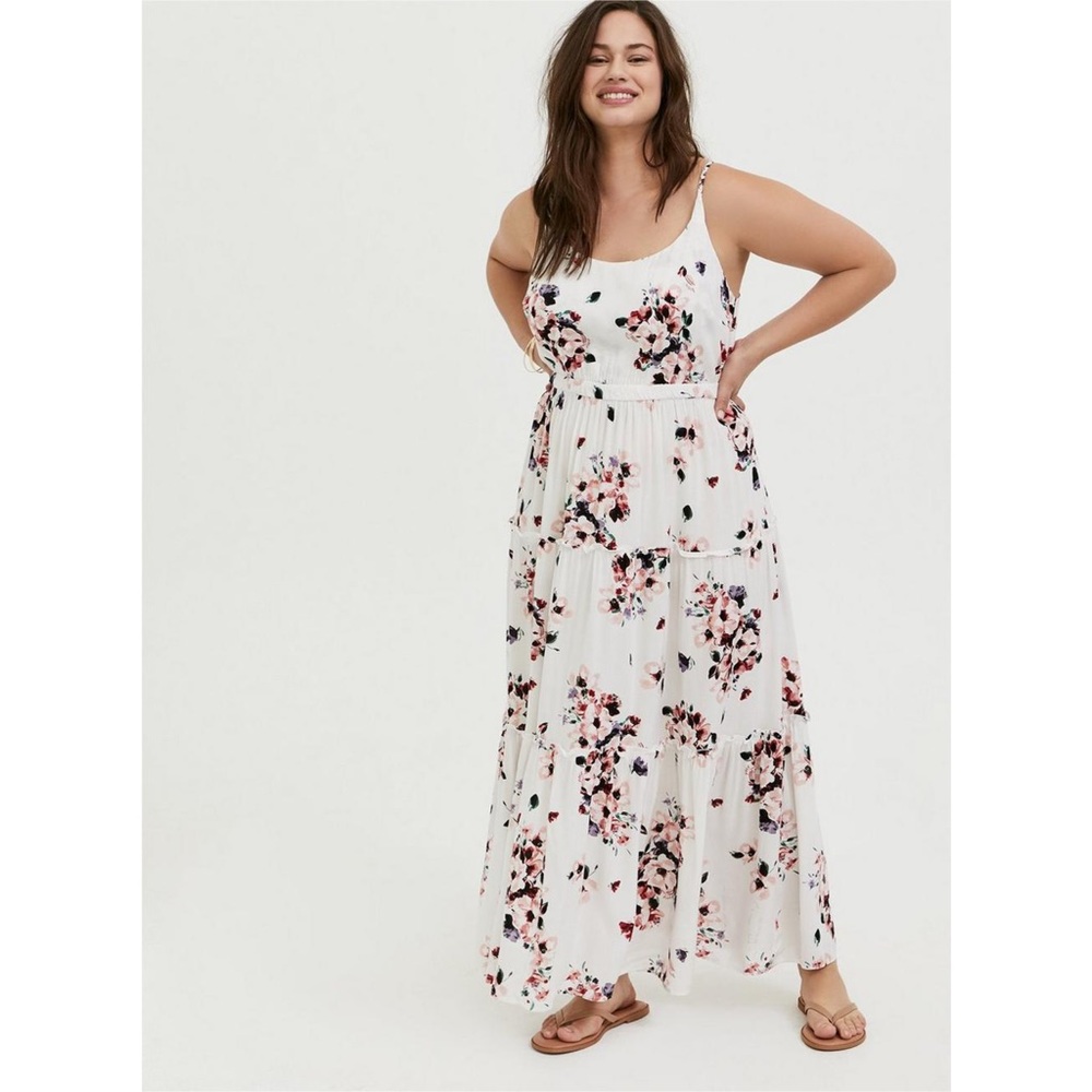 Torrid Maxi Dress White Floral Tie Back Elastic Waist Tiered Ruffle Hem, Size 3X